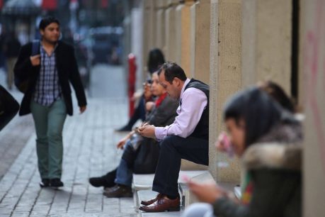 Desempleo en el Gran Santiago: Más de 280 mil personas están desocupadas