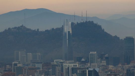 Preemergencia ambiental: Revisa la restricción vehicular para este miércoles en Santiago