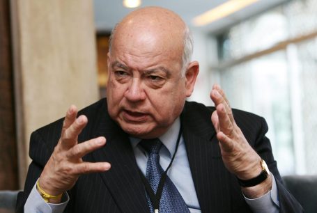José Miguel Insulza y dichos de ministra Pérez sobre el PS: "Si no tiene antecedentes, que pida perdón"