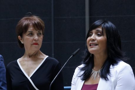 Ex ministra Tapia sobre los aumentos de la tarifa: " Sube cuando se genera mayor gasto, por las decisiones que se van adoptando (desde el Gobierno)"