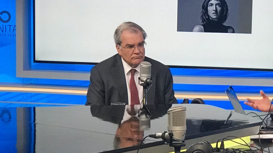 Sociólogo por crisis social: "Tenemos una malestar cruzado por una desconfianza con la élite que nos gobierna"