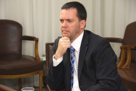 Felipe Harboe: "Me niego a aceptar que el saqueo sea una forma de expresión legítima"