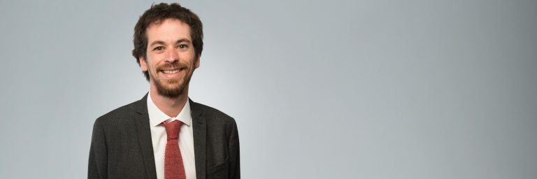 Sebastián Aylwin: "Le pido a la coalición de gobierno que recapacite para poder salir de la crisis"
