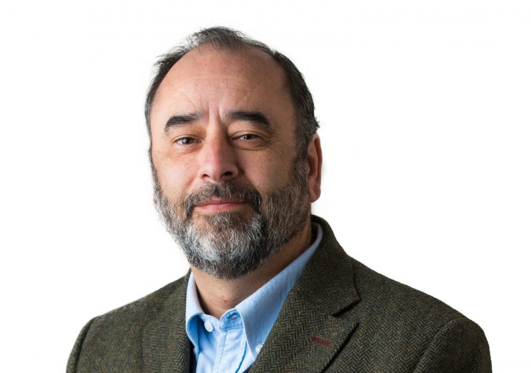 Eugenio Guzmán por CEP: "Piñera va a tener que cambiar su estilo, menos anuncios, más cosas concretas"