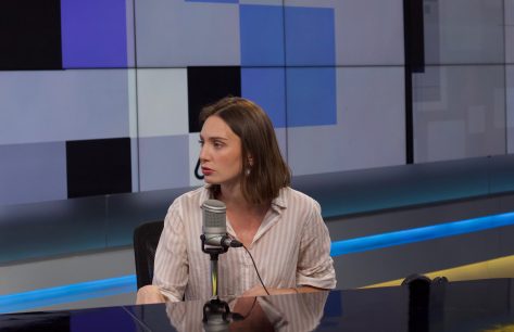 Alejandra Benítez: "FONASA depende mucho de las decisiones políticas por lo que cambia con cada gobierno de turno"