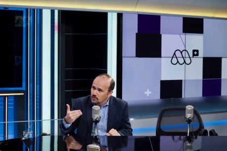 Ex fiscal medio ambiental por ley de glaciares: "No creo que una ley sea el instrumento adecuado para su protección"