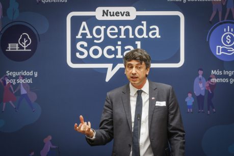 Ministro de ciencia y tecnología: "El cambio climático, no está lejos de las demandas sociales. El cambio climático acentúa las desigualdades"