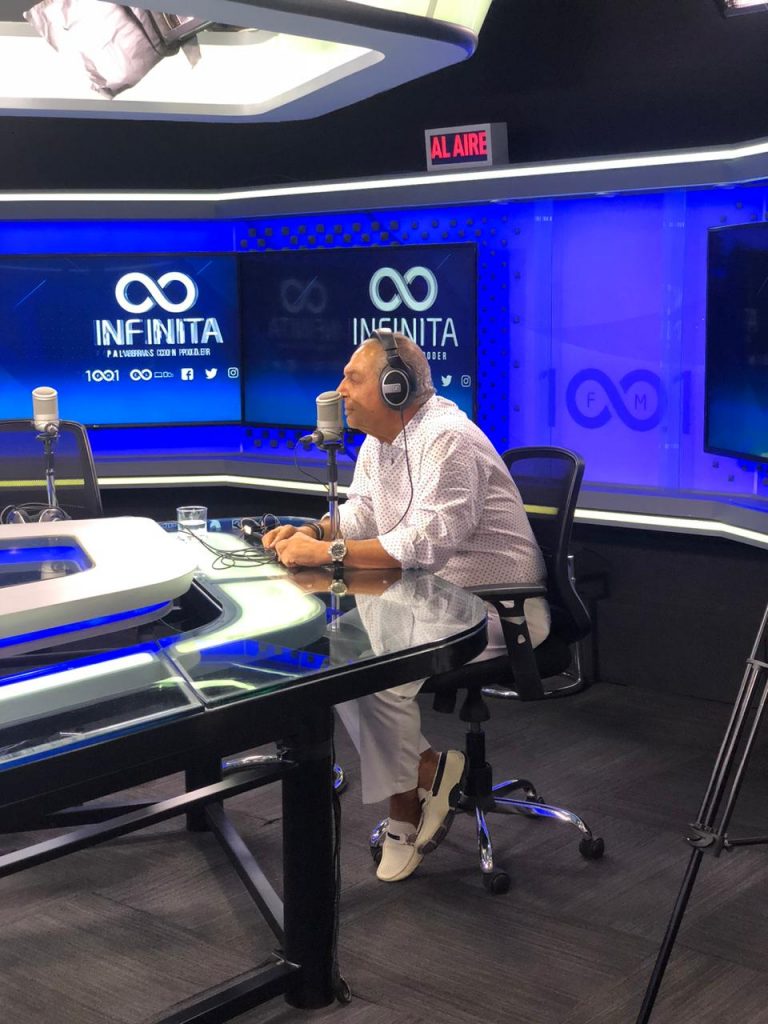 Abumohor sobre la crisis del futbol: "Puede durar un tiempo (...) En el intertanto le entrego la administración a U. Católica que es un partido serio