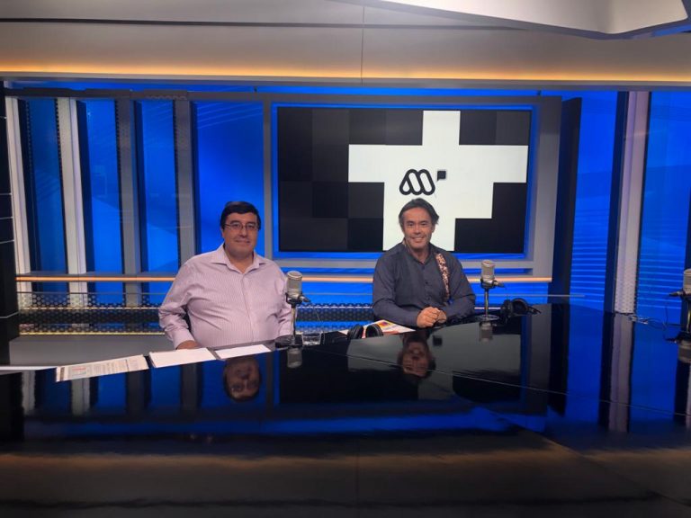 Gilberto Aranda y Alejandro San Francisco abordaron efectos colaterales que tendrá el covid-19 a nivel global respecto del escenario socio-político