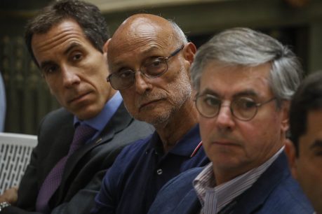 Alcalde de Lo Barnechea, Cristóbal Lira: "Yo he sido muy enemigo de tomar una cuarentena a tontas y a locas y cerrar el país completo".