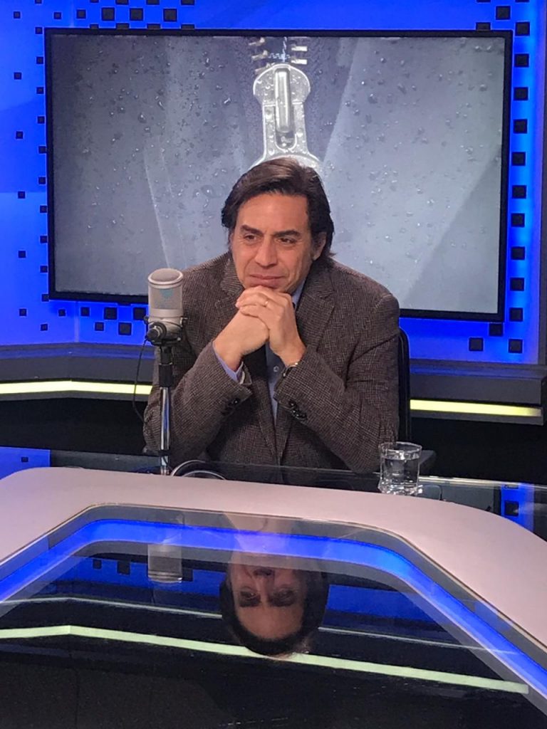 Guillermo Larraín: "El nivel de confusión en el debate político es brutal"