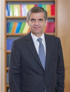 Rodrigo Vergara y medidas económicas de emergencia: "Tenemos que guardarnos balas para el futuro"