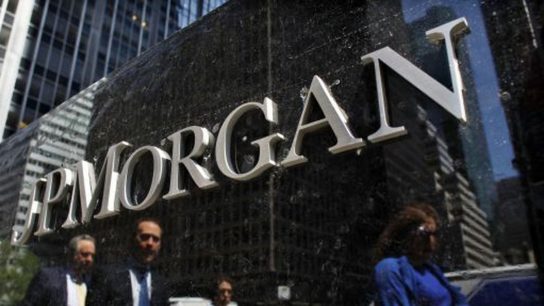 JP Morgan reconoce preocupación, pero aclara: "No estamos recomendando salir a vender las acciones chilenas y botar el portafolio"