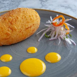 Datos Glorioso: Destacamos el Día de Perú con Sarita Colonia, Jerónimo y una serie de comida callejera.