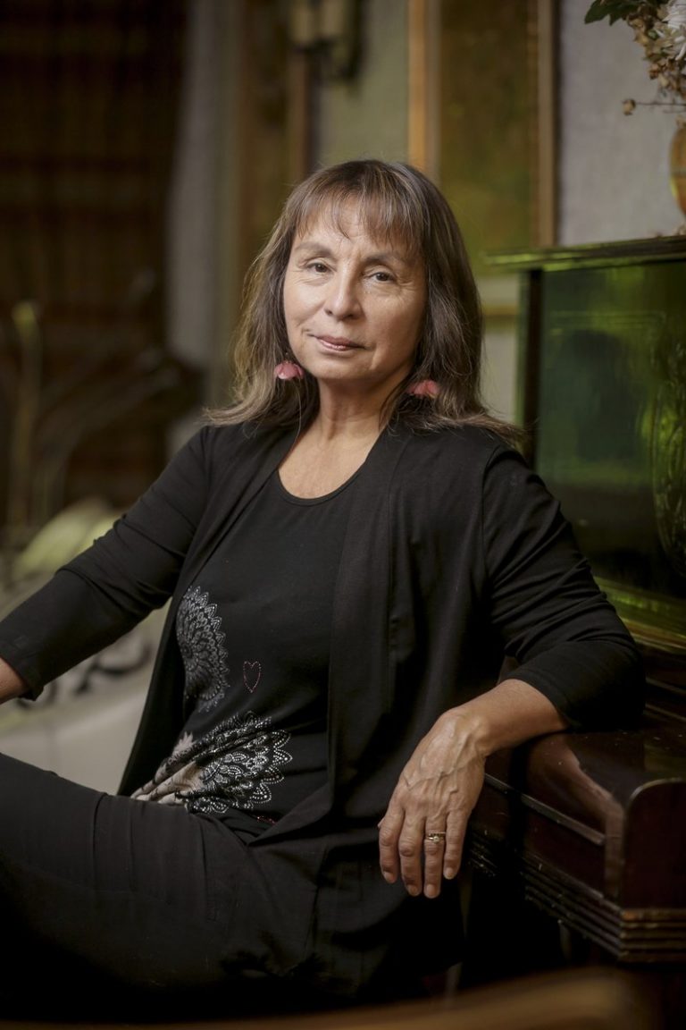 Jeanette Vega: "Se ha generado una expectativa de vacuna que es poco realista"