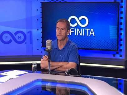 Alejandro Fernández: "El Banco Central no puede hacer milagros, aquí hay una solución más importante del lado político y el fiscal"