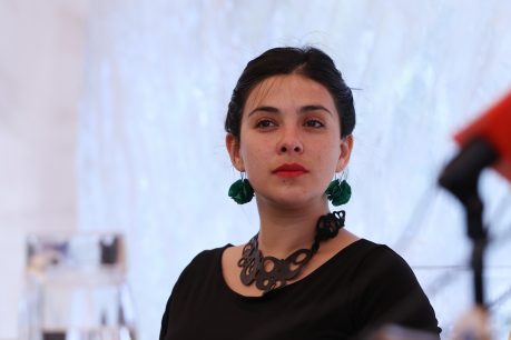 Karol Cariola por fallido libelo: "Hay parlamentarios que votaron en contra y abstención, porque varios tienen familiares en el Gobierno"