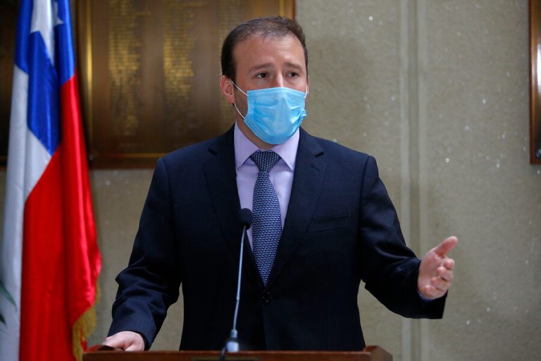 Tomás Fuentes: "Hay un problema de comunicación con el Ministro Briones"