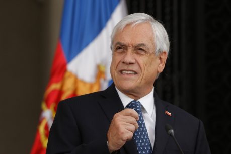 Director de Criteria sobre baja aprobación de Piñera: "La gente vuelve a dudar de la palabra del Presidente"