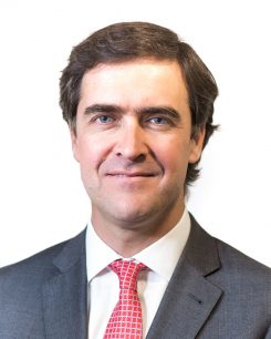Sebastián Cereceda de LarrainVial y debut de Fondo Esperanza en mercado de capitales: "Es realmente una trasacción muy emblemática"