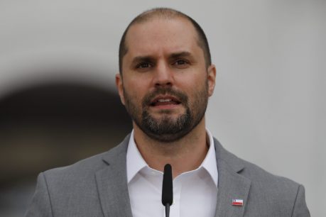 Jaime Bellolio por cuarentena del presidente: "Por contacto estrecho de un trabajador de su hogar, harán cuarentena preventiva de 14 días"