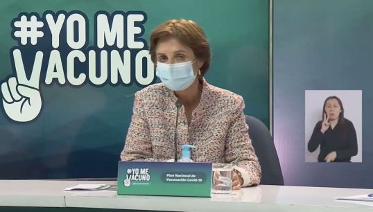 Paula Daza aportará en la campaña de José Antonio Kast "fuera de su horario de trabajo"