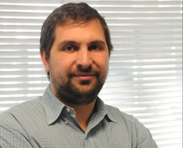 Christiaan Gischler del BID: "Chile en todo lo que es tecnologías renovables siempre ha tomado el liderazgo"