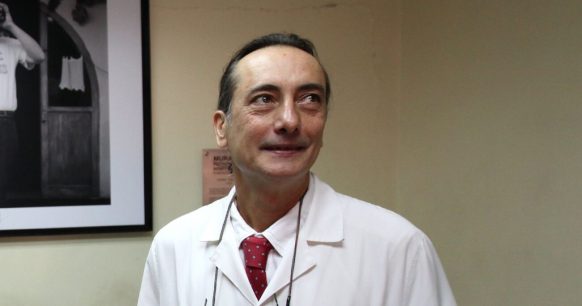 Osvaldo Artaza, ex ministro de Salud : "Ir a votar es de bajo riesgo"
