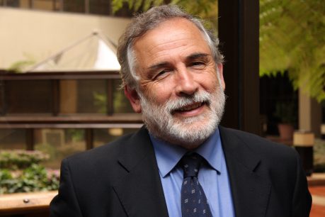 Carlos Montes: "La dirigencia política no está a la altura del país"