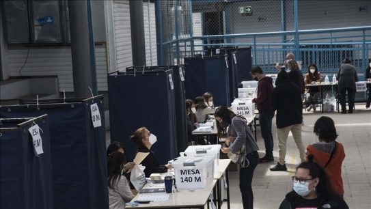 Jefe de defensa Nacional de la RM llama a la calma por cuidado de las urnas