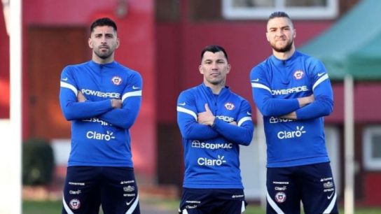 Lasarte prepara línea de 3 ante Argentina