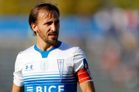 José Pedro Fuenzalida: "Cuando juega Chile es siempre un día lindo, no sólo a la hora del partido"