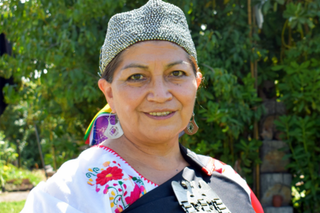 Elisa Loncón: Quién es la académica mapuche que liderará la Convención Constituyente