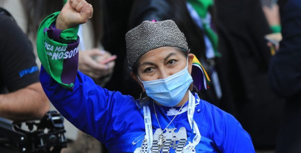 Elisa Loncón respondió a emplazamiento de Teresa Marinovic en la Convención