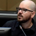 VIDEO | La extraña 'funa' que recibió Giorgio Jackson en la calle