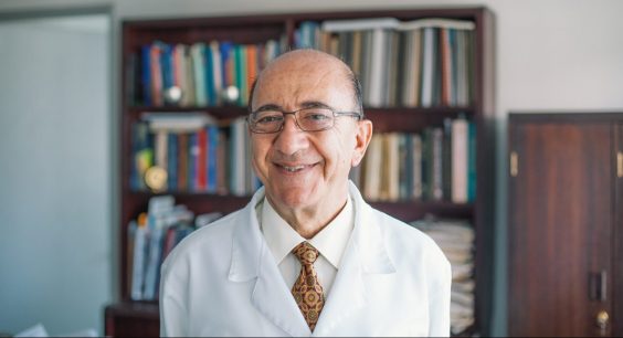 Jorge Babul: "Sin los becarios no hay programas de doctorados ni tampoco investigación, y los han dejado botados"