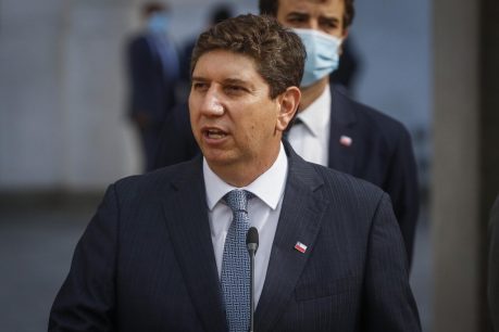 Ministro de Hacienda confirmó que sacó el primer retiro de fondos: “En ese momento no estaba en el gobierno”