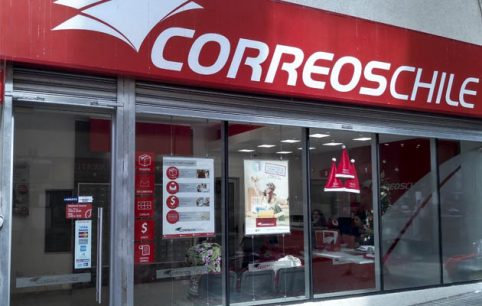 Correos de Chile: Marta Lagos pregunta 'por qué no se cierra' la empresa estatal y se llena de críticas en redes