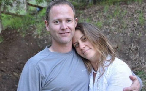 Macarena Schuster, viuda de Joaquín Arnolds a 10 años de la tragedia en Juan Fernández: "Juaco murió volando, y en el mar: el lugar que amaba"