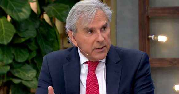 Iván Moreira pide renuncia de Paula Daza si se va a integrar al comando de Kast