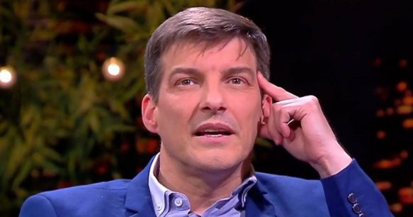 Stingo por dichos de Galli: “Antes le echaban la culpa al Gobierno anterior, ahora le echan la culpa al Gobierno que viene”