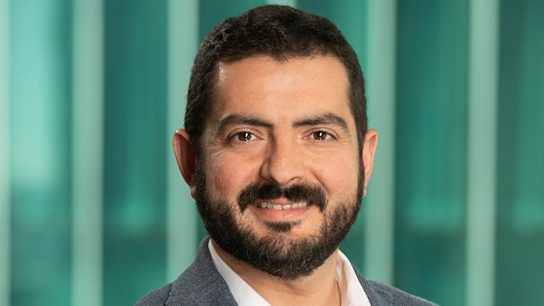 Camilo Feres y segunda vuelta: “Es probable que la gente vaya a votar contra alguien, antes que ir a votar por alguien"