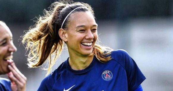 Christiane Endler fue elegida como la mejor portera del mundo para la IFFHS