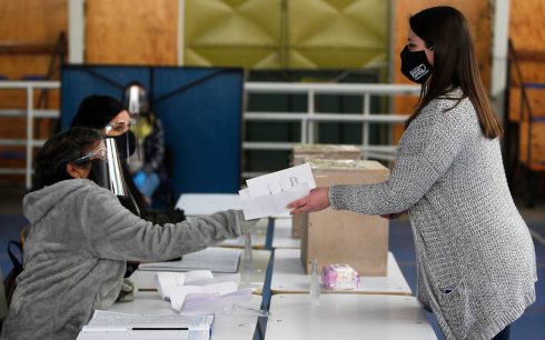 Elecciones 2021: Minsal reporta 1.275 casos de Covid-19, 1.436 menos que en la primera vuelta