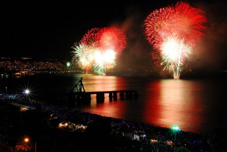 Así fue el ensayo de fuegos Artificiales en Valparaíso
