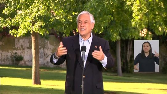 Presidente Piñera tras votar: "A veces siento que el país está mejor que la política, que parece una guerra permanente"
