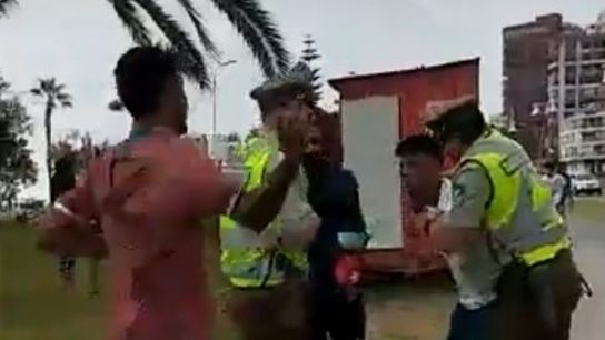 Agreden a Carabineros en playa de Iquique en pleno control de identidad