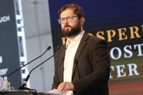 Gabriel Boric le cierra las puertas a la DC para presidir las subsecretarías de Estado