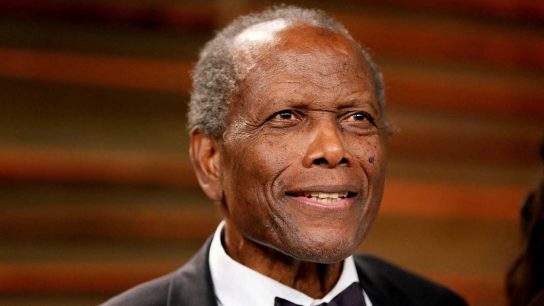 Muere Sidney Poitier, el primer actor afroamericano en ganar un Oscar a mejor interpretación
