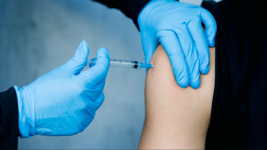 Gobierno anuncia plan de vacunación con cuarta dosis contra el Coronavirus
